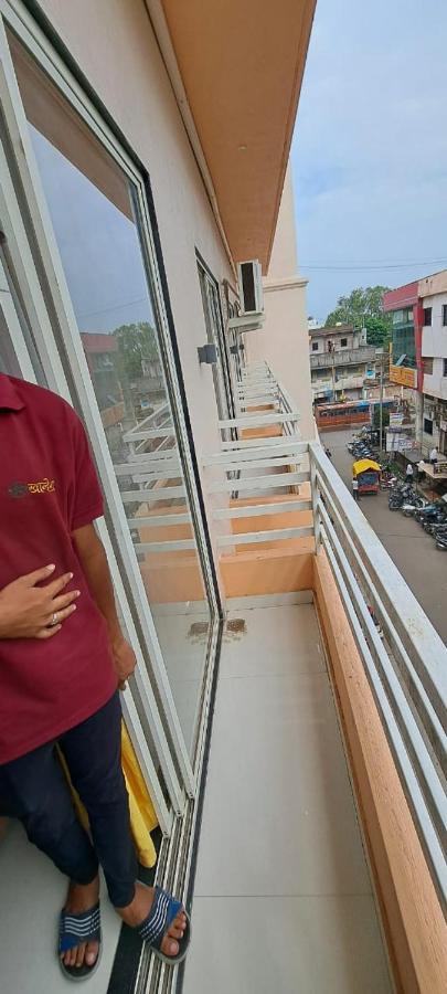 Hotel Aaditya Palace Bhusawal Ngoại thất bức ảnh